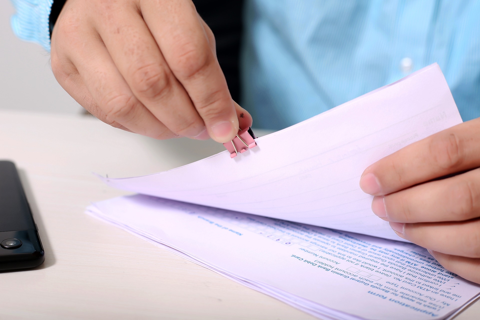 Dentons obține o serie de soluții favorabile pentru mai mulți clienți în litigii privind anularea sancțiunilor aferente sistemului RO e-Transport