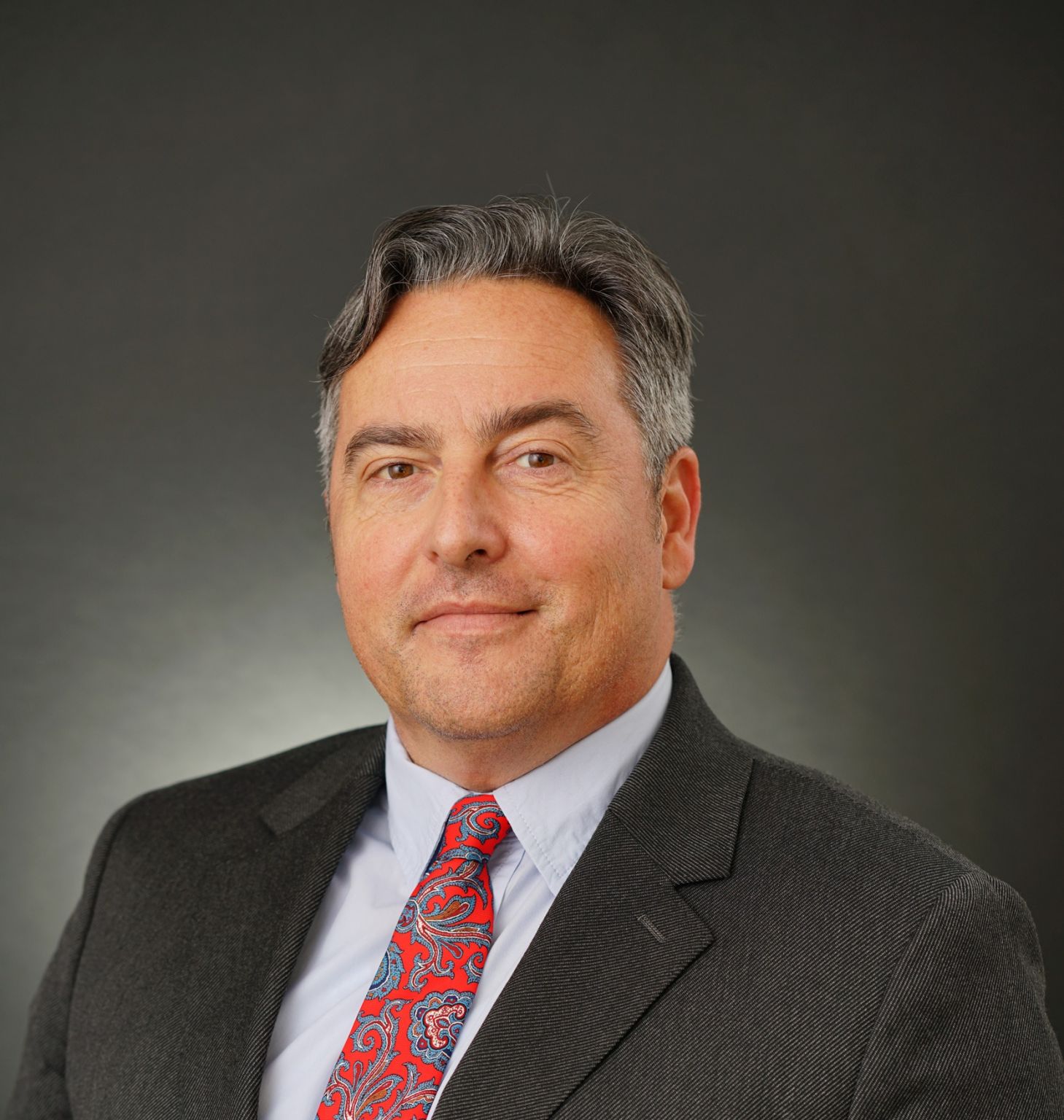 Peligrad Law își consolidează practica de arbitraj prin cooptarea lui Daniel Vișoiu, practician cu experiență în dosare ICSID și ICC, arbitru al Curții de Arbitraj pentru Sport de la Lausanne 