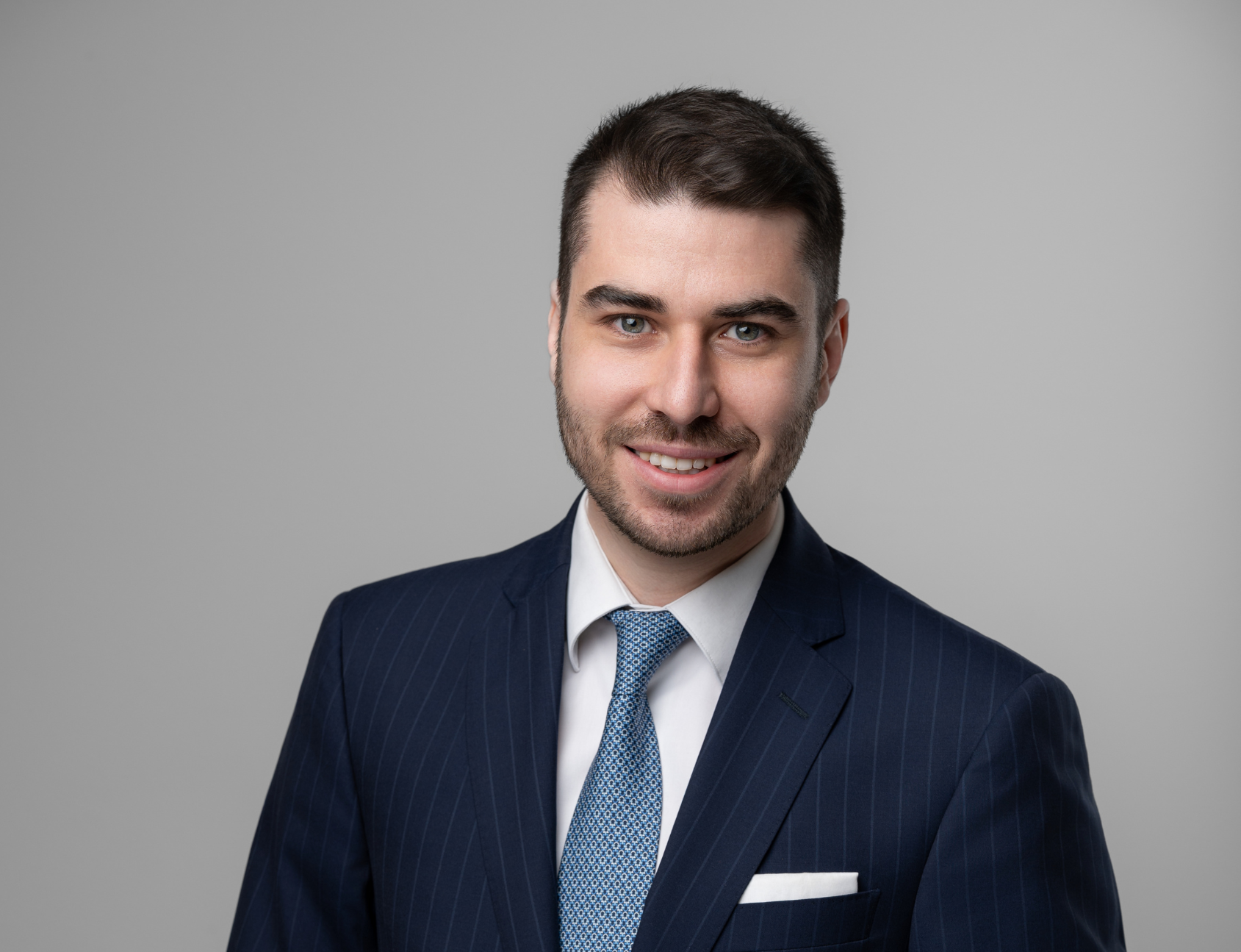 Justin Anghel se alătură echipei act legal România în calitate de Partener